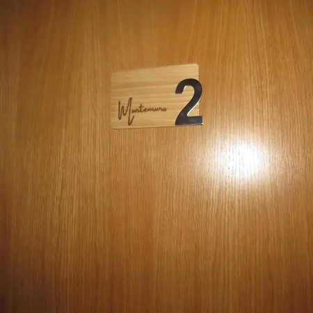 Manecas House Creative Guest house